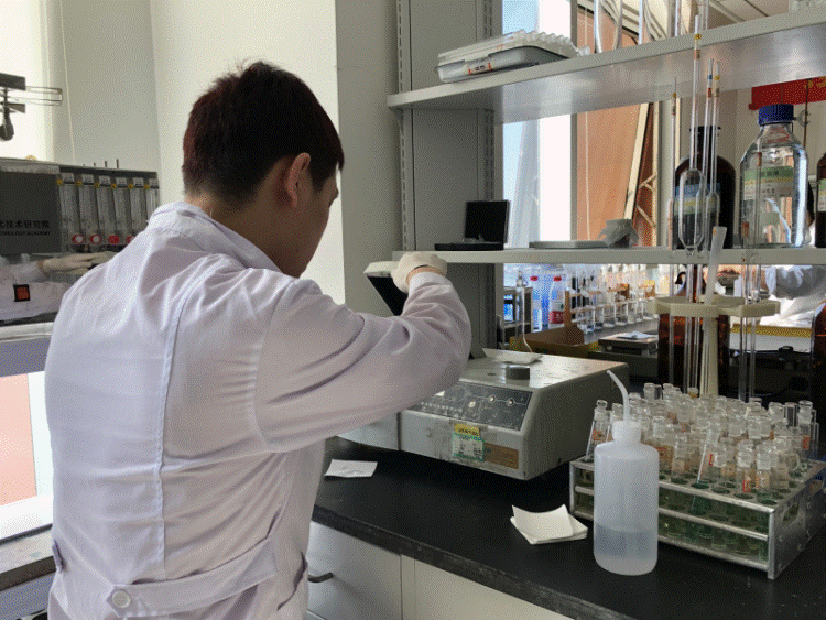 與水和大氣污染相比，土壤污染的具有哪些特點？