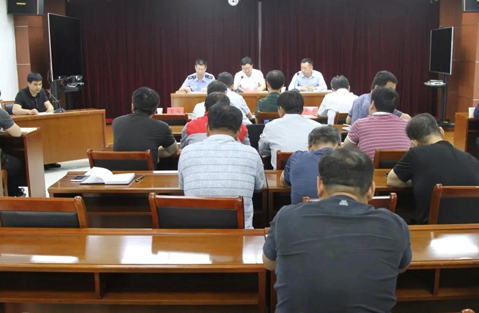 對(duì)標(biāo)先進(jìn)，學(xué)習(xí)經(jīng)驗(yàn)！石家莊市碳素行業(yè)提升污染物治理現(xiàn)場會(huì)召開